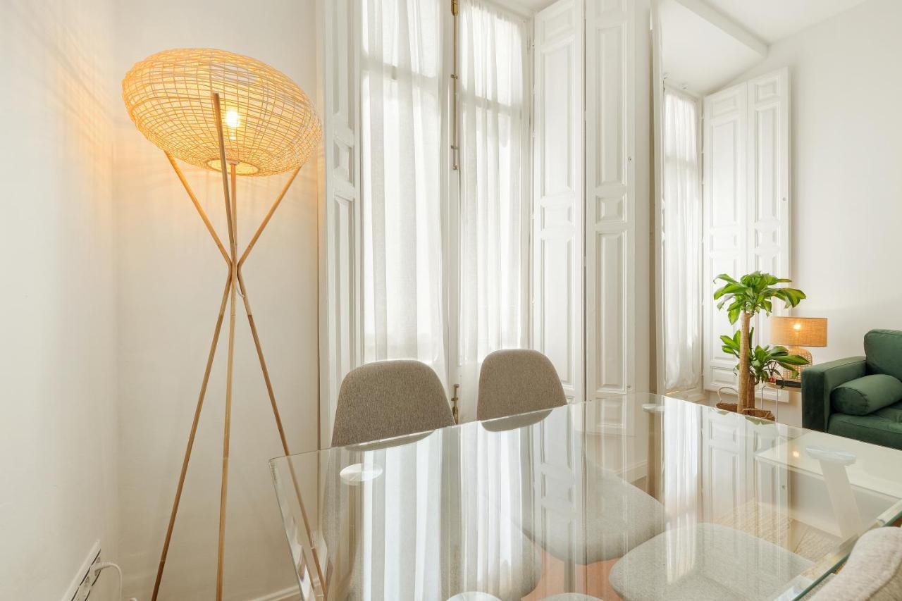 Precioso Apartamento En El Corazon De Малага Экстерьер фото